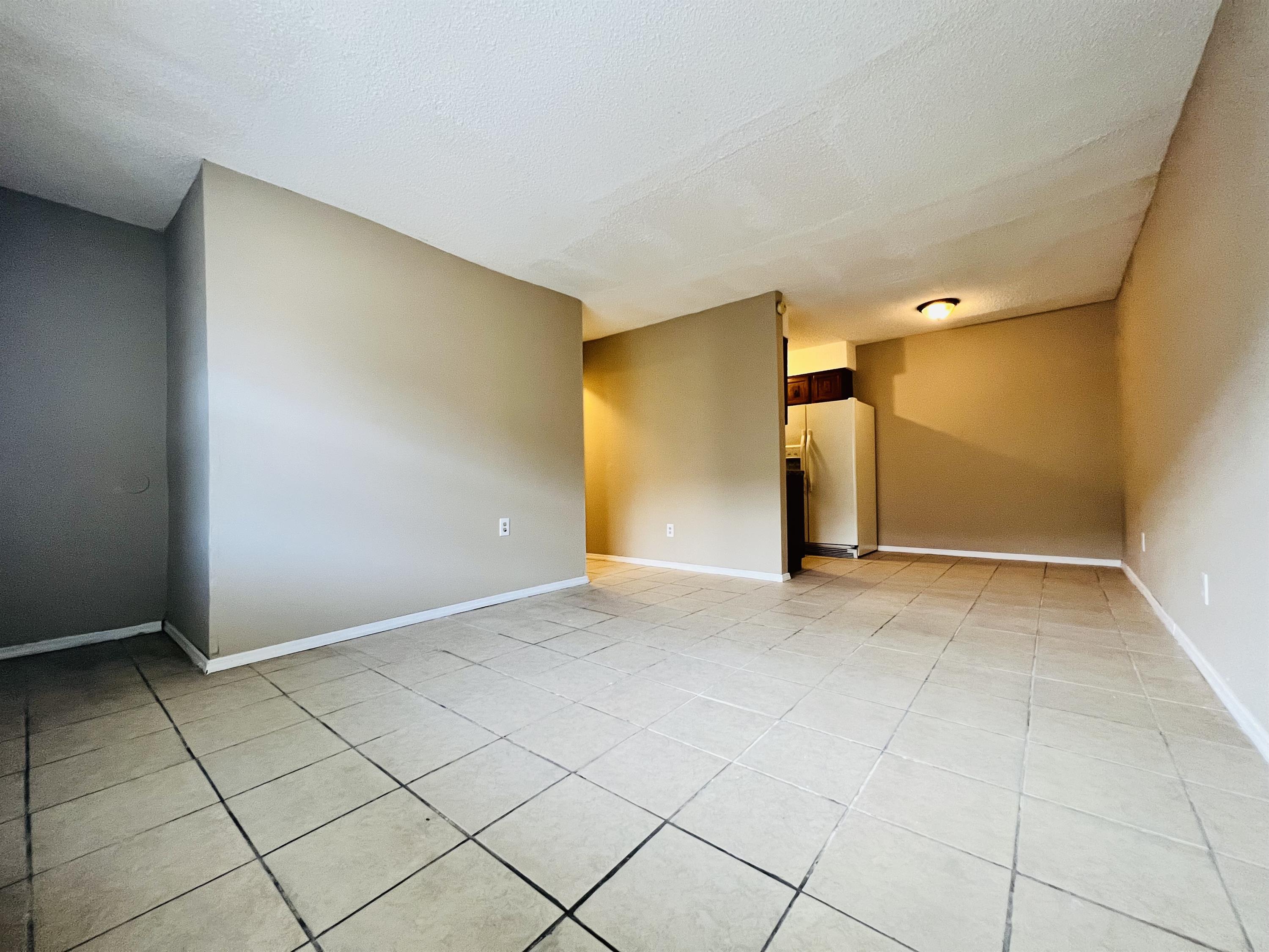 925 Shallowford Road Unit 27